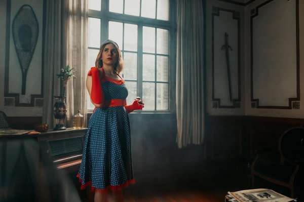 What Is the Best Approach to Wearing Polka Dots Without Looking Too Retro in the UK?